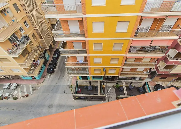 153 Alicante شقة *
